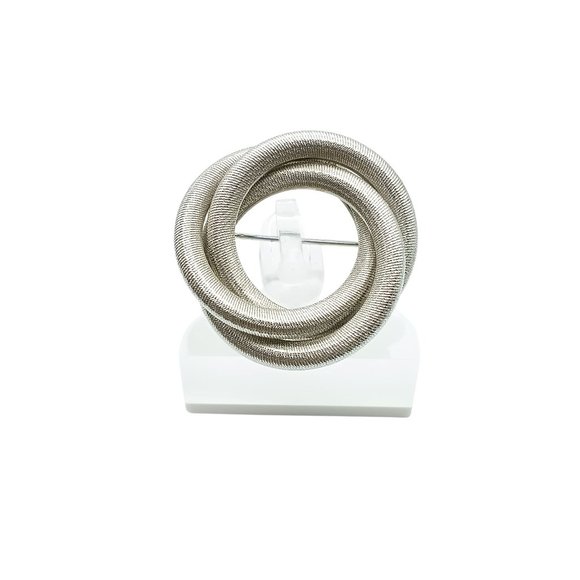 Sarah Coventry Sarahs Circle Vintage Silver-Tone Brooch Elegant Intertwined - Picture 1 of 4